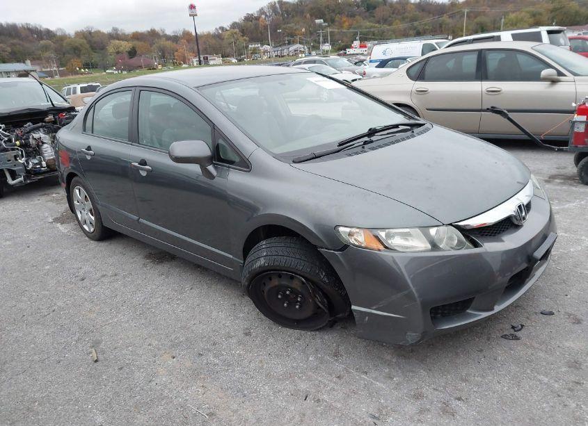 2010 Honda Civic LX (VIN 19XFA1F52AE083181) main photo