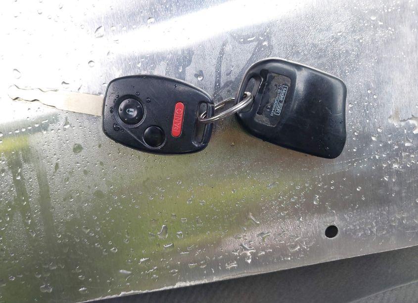 Photo 11 of 2011 Honda Civic LX (VIN 19XFA1F52BE007560)