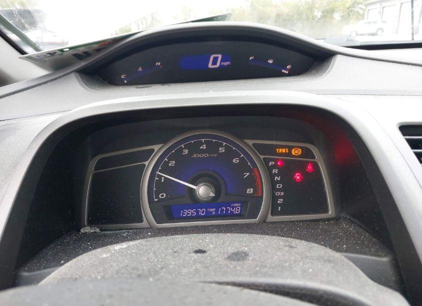 Photo 7 of 2011 Honda Civic LX (VIN 19XFA1F52BE007560)