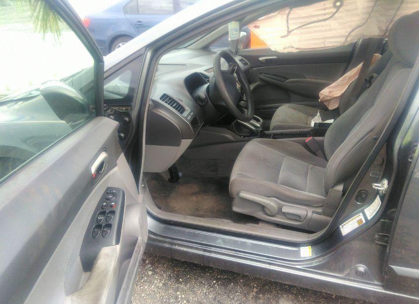 Photo 5 of 2011 Honda Civic LX (VIN 19XFA1F52BE008773)