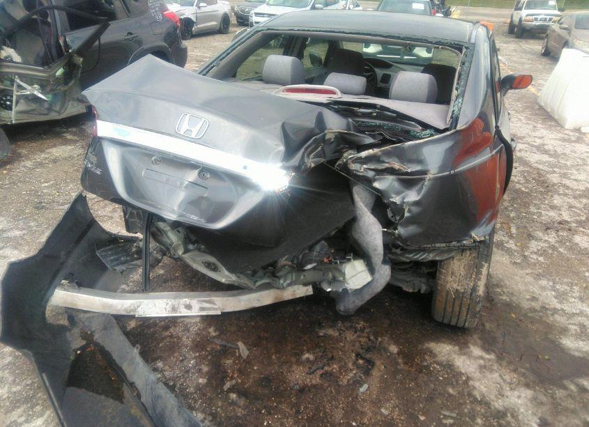 Photo 6 of 2011 Honda Civic LX (VIN 19XFA1F52BE008773)