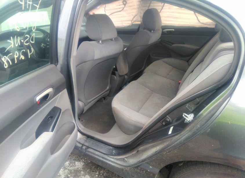 Photo 8 of 2011 Honda Civic LX (VIN 19XFA1F52BE008773)