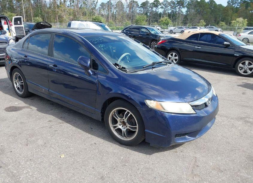 2011 Honda Civic LX (VIN 19XFA1F52BE010359) main photo
