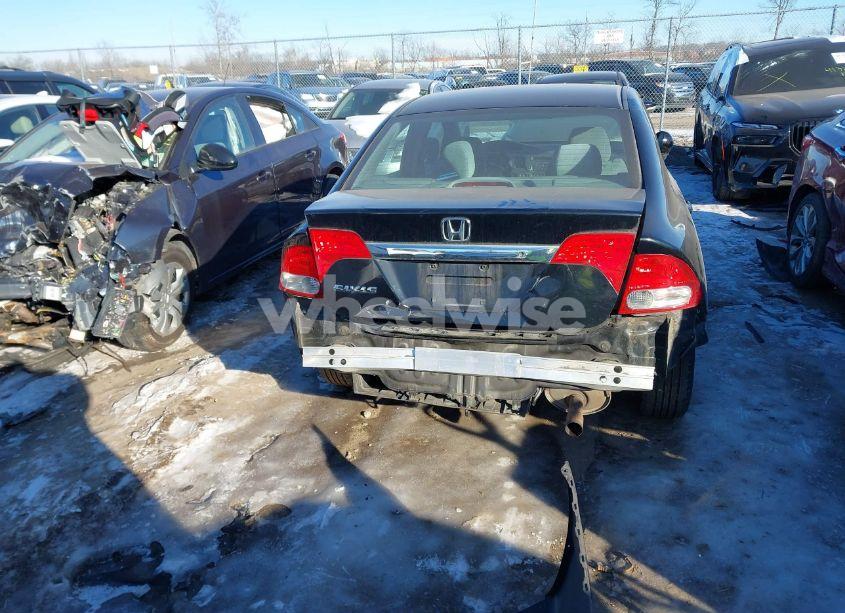 Photo 17 of 2011 Honda Civic LX (VIN 19XFA1F52BE010586)