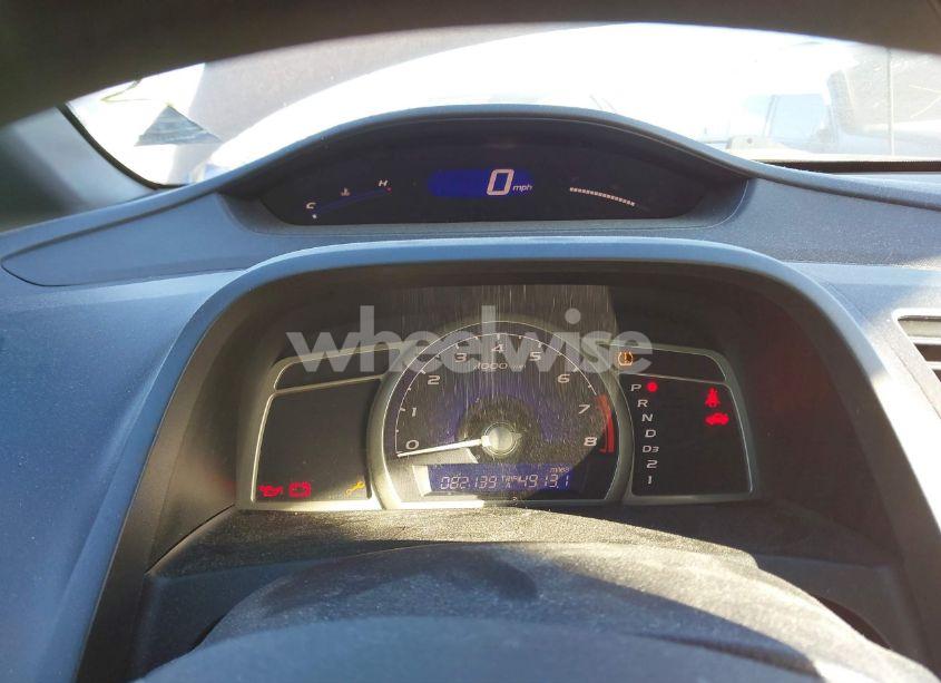 Photo 7 of 2011 Honda Civic LX (VIN 19XFA1F52BE010586)