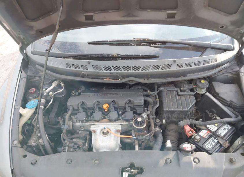 Photo 10 of 2011 Honda Civic LX (VIN 19XFA1F52BE017666)