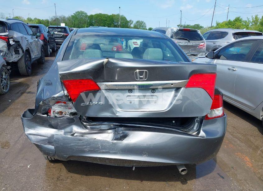 Photo 16 of 2011 Honda Civic LX (VIN 19XFA1F52BE025928)