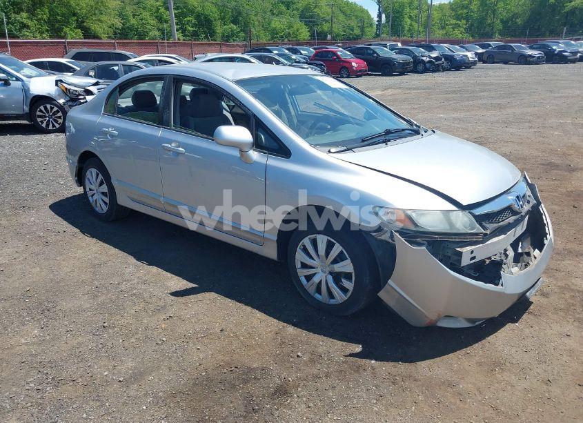 2011 Honda Civic LX (VIN 19XFA1F52BE038856) main photo