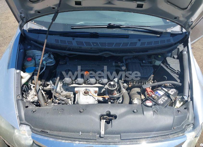 Photo 10 of 2011 Honda Civic LX (VIN 19XFA1F52BE038856)