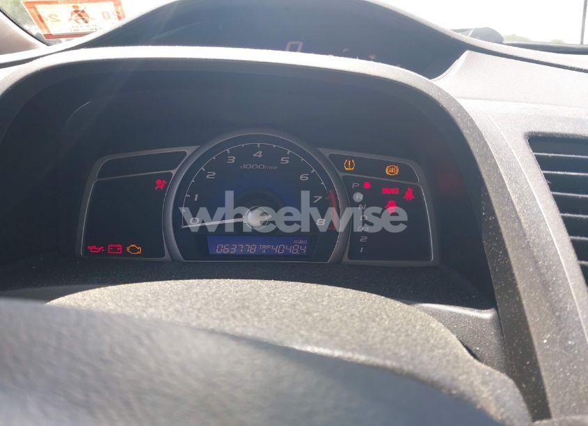 Photo 7 of 2011 Honda Civic LX (VIN 19XFA1F52BE038856)