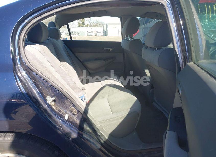 Photo 8 of 2010 Honda Civic LX (VIN 19XFA1F53AE008330)