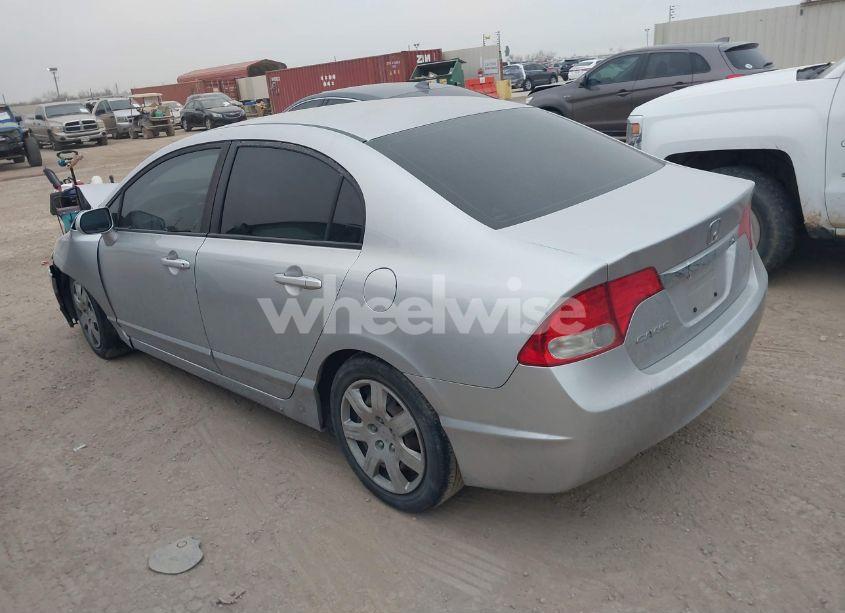 Photo 3 of 2010 Honda Civic LX (VIN 19XFA1F53AE057916)