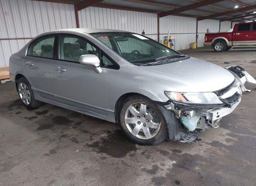 2010 Honda Civic LX (VIN 19XFA1F53AE058953) main photo