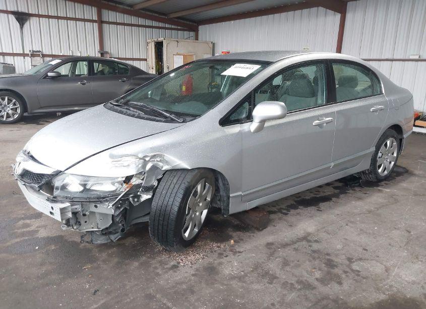 Photo 2 of 2010 Honda Civic LX (VIN 19XFA1F53AE058953)