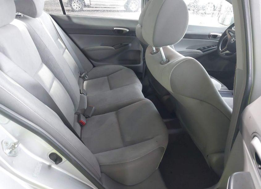 Photo 8 of 2010 Honda Civic LX (VIN 19XFA1F53AE058953)