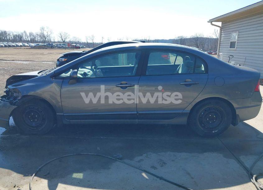 Photo 15 of 2010 Honda Civic LX (VIN 19XFA1F53AE086252)