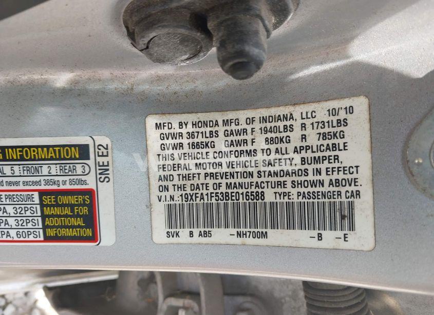 Photo 9 of 2011 Honda Civic LX (VIN 19XFA1F53BE016588)