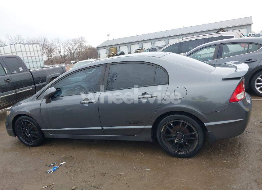 Photo 14 of 2011 Honda Civic LX (VIN 19XFA1F53BE018907)