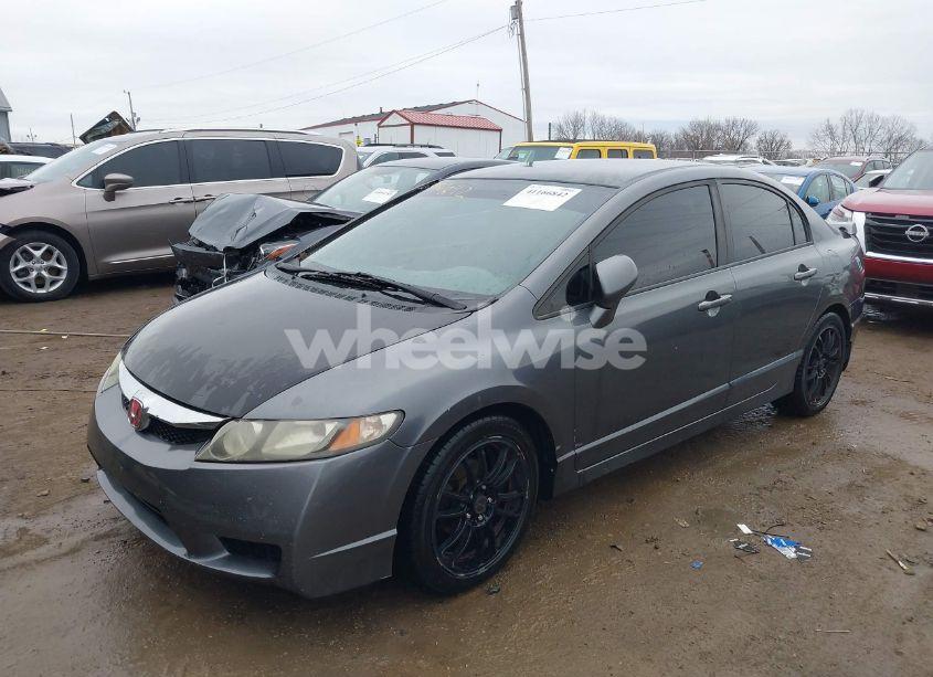 Photo 2 of 2011 Honda Civic LX (VIN 19XFA1F53BE018907)