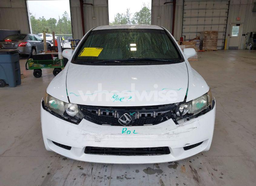 Photo 13 of 2011 Honda Civic LX (VIN 19XFA1F53BE033455)