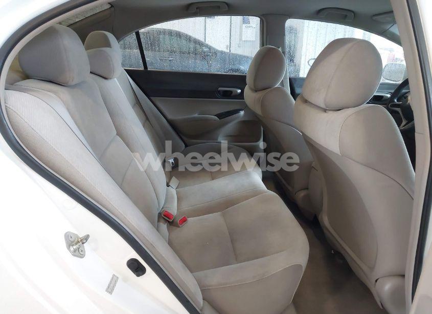 Photo 8 of 2011 Honda Civic LX (VIN 19XFA1F53BE033455)