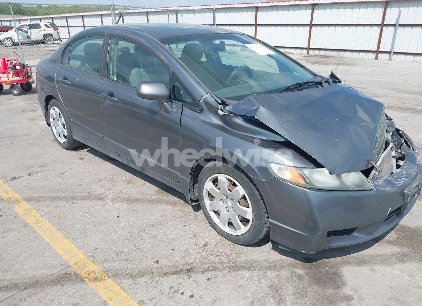 2011 Honda Civic LX (VIN 19XFA1F53BE049798) main photo