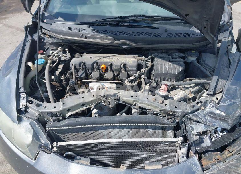 Photo 10 of 2011 Honda Civic LX (VIN 19XFA1F53BE049798)