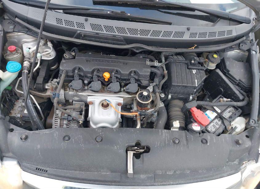 Photo 10 of 2010 Honda Civic LX (VIN 19XFA1F54AE002942)