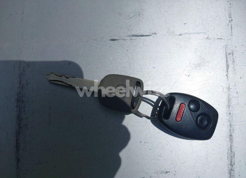 Photo 11 of 2010 Honda Civic LX (VIN 19XFA1F54AE043880)