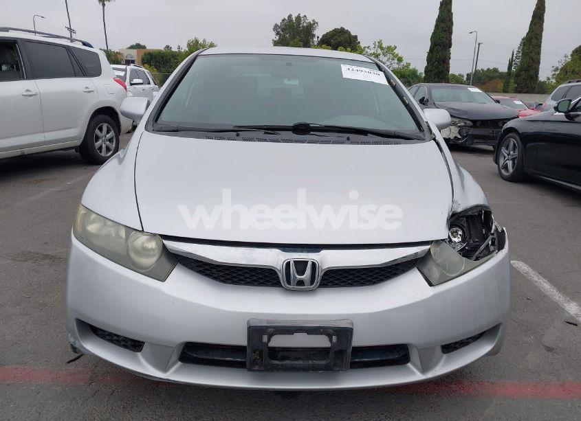 Photo 12 of 2010 Honda Civic LX (VIN 19XFA1F54AE048495)