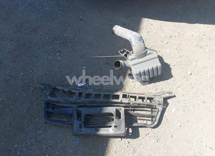 Photo 12 of 2010 Honda Civic LX (VIN 19XFA1F54AE057116)