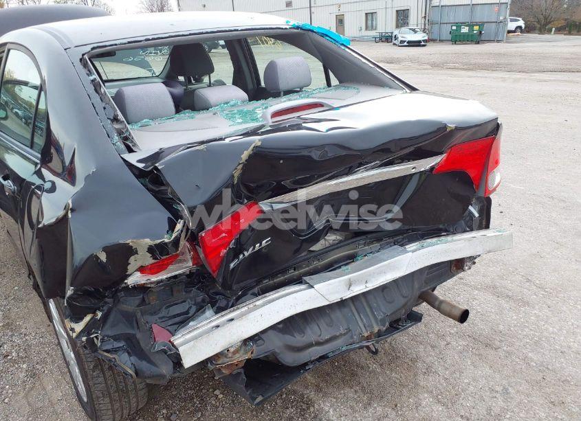 Photo 6 of 2010 Honda Civic LX (VIN 19XFA1F54AE066656)