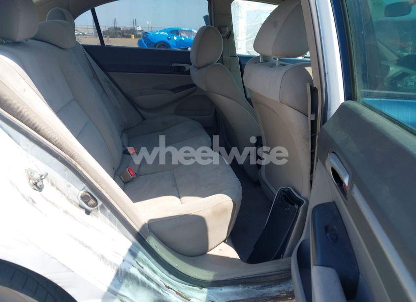 Photo 8 of 2010 Honda Civic LX (VIN 19XFA1F54AE074725)