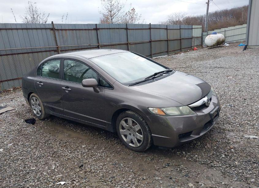 Photo 13 of 2011 Honda Civic LX (VIN 19XFA1F54BE009682)