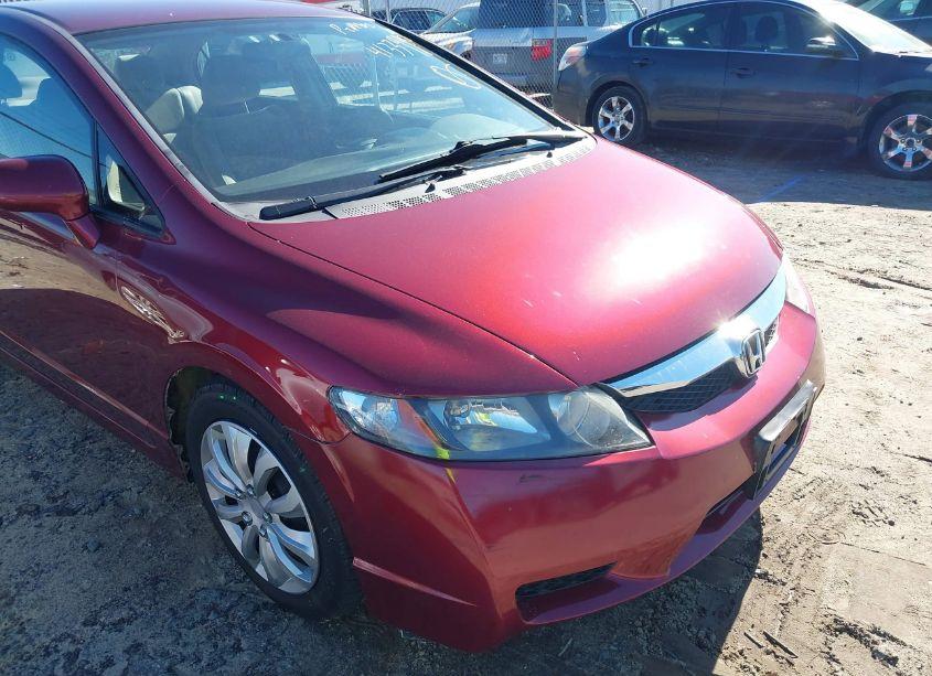 Photo 6 of 2011 Honda Civic LX (VIN 19XFA1F54BE021539)