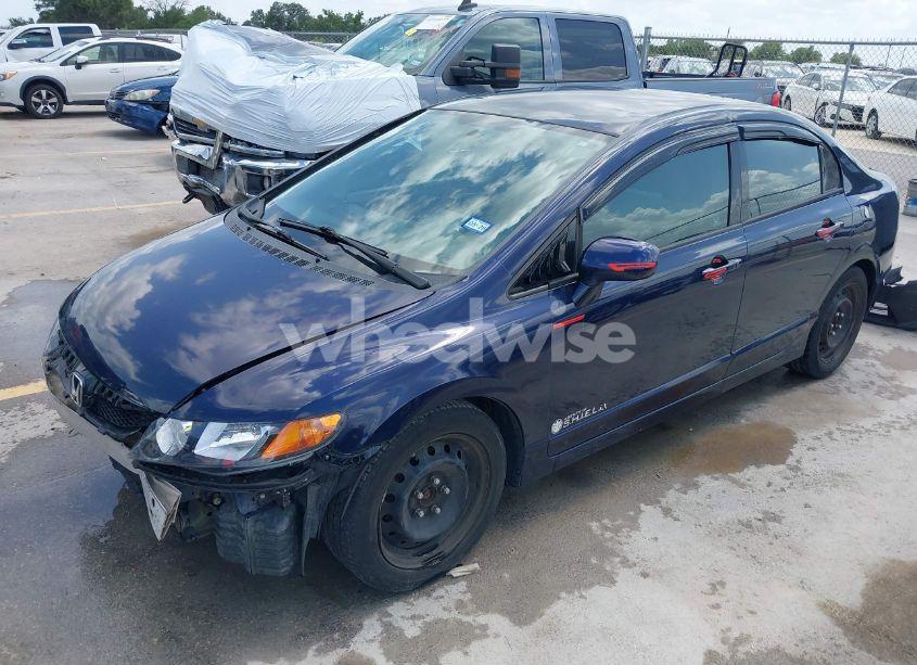 Photo 2 of 2010 Honda Civic LX (VIN 19XFA1F55AE056282)