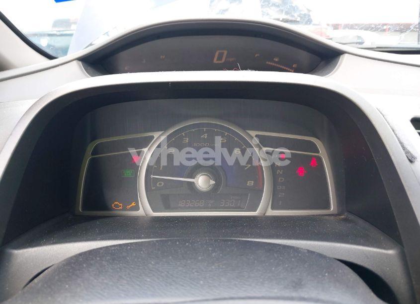 Photo 7 of 2010 Honda Civic LX (VIN 19XFA1F55AE056282)