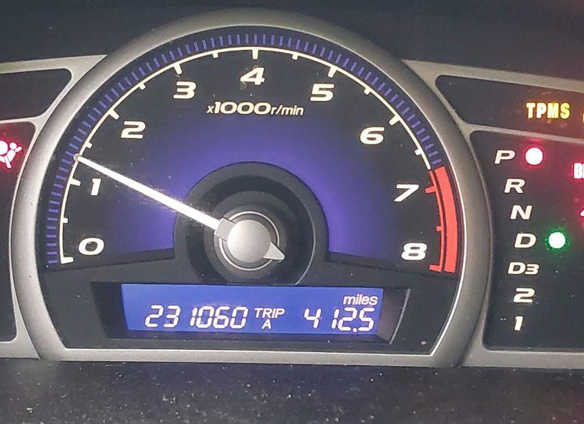 Photo 15 of 2011 Honda Civic LX (VIN 19XFA1F55BE017631)