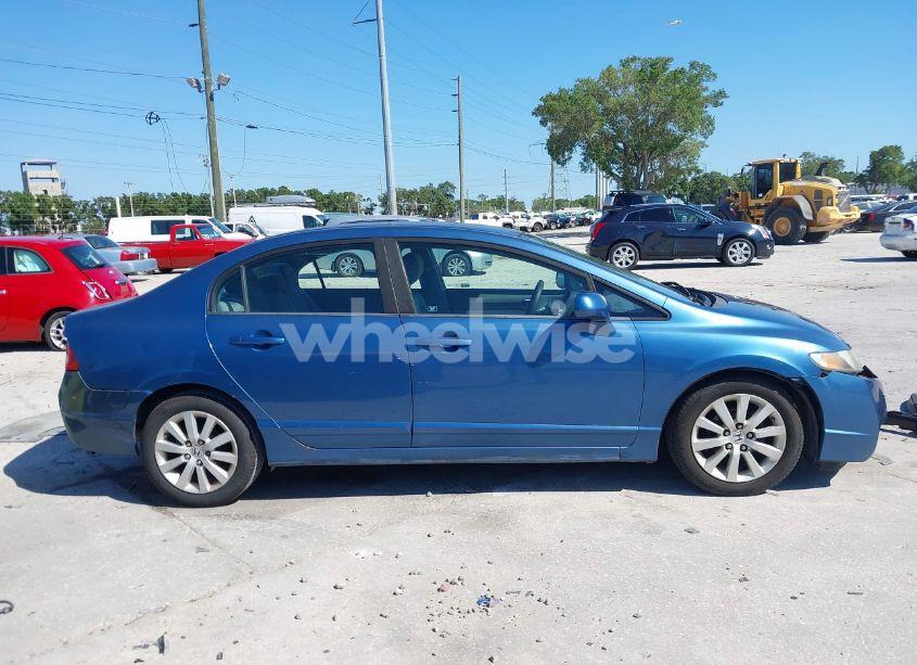 Photo 13 of 2011 Honda Civic LX (VIN 19XFA1F55BE028841)