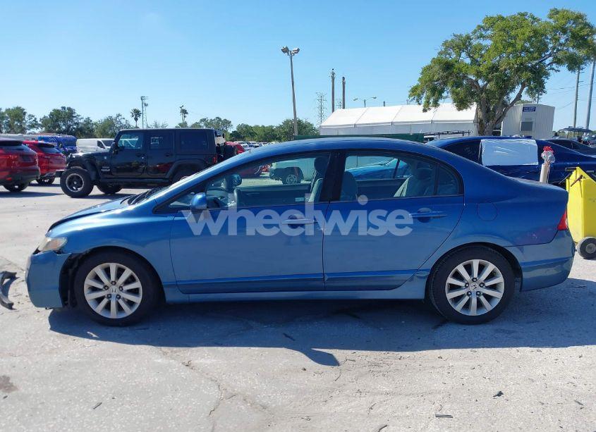 Photo 14 of 2011 Honda Civic LX (VIN 19XFA1F55BE028841)