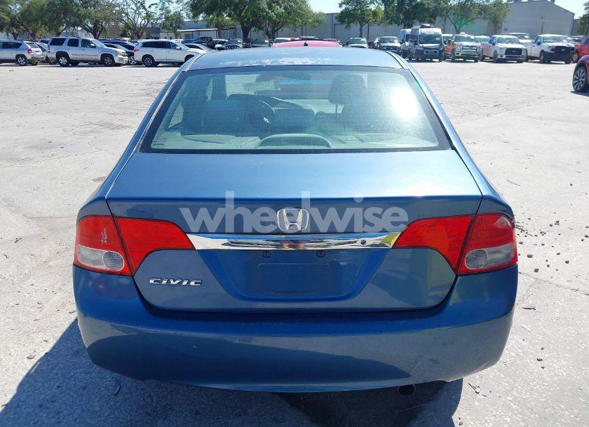Photo 16 of 2011 Honda Civic LX (VIN 19XFA1F55BE028841)