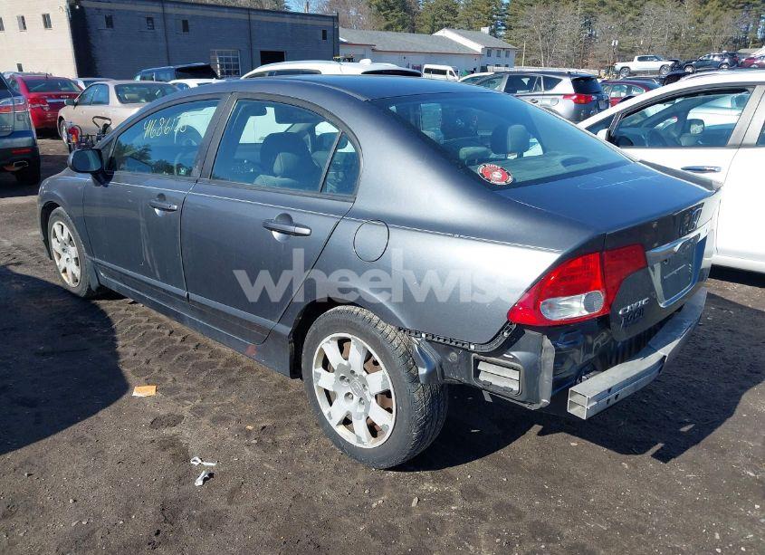 Photo 3 of 2010 Honda Civic LX (VIN 19XFA1F56AE037580)