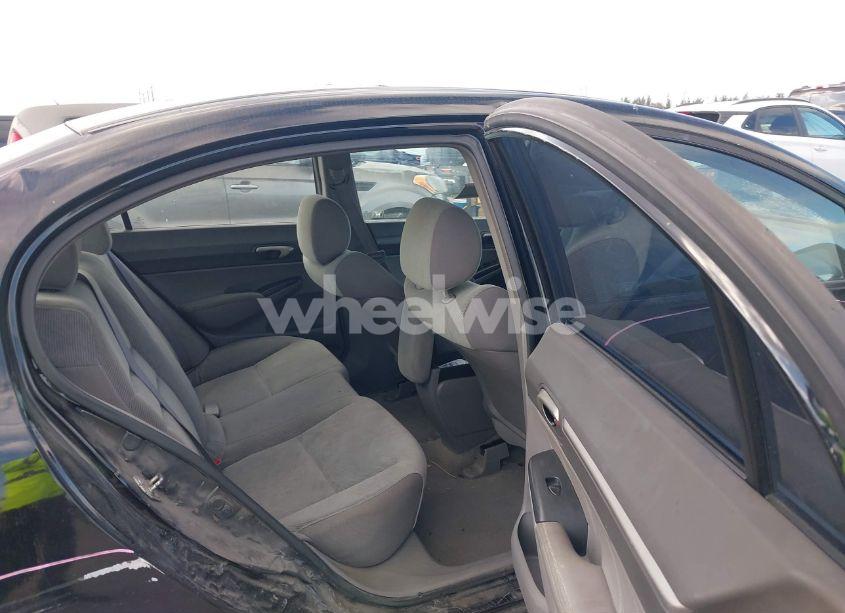 Photo 8 of 2010 Honda Civic LX (VIN 19XFA1F56AE075519)