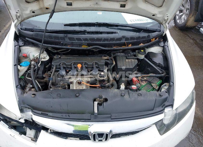 Photo 10 of 2010 Honda Civic LX (VIN 19XFA1F56AE086472)