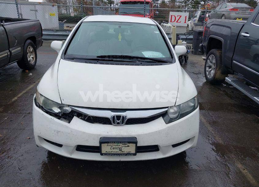 Photo 12 of 2010 Honda Civic LX (VIN 19XFA1F56AE086472)