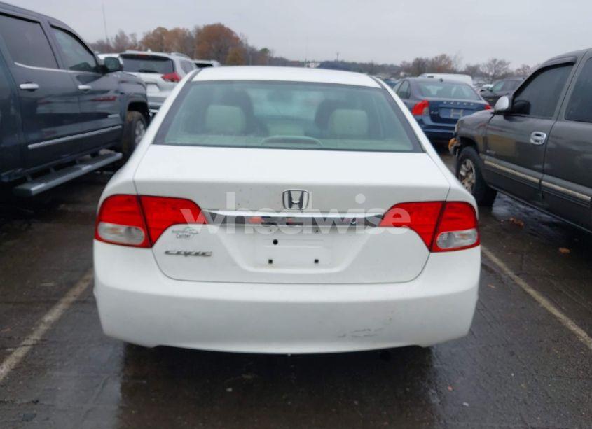 Photo 16 of 2010 Honda Civic LX (VIN 19XFA1F56AE086472)