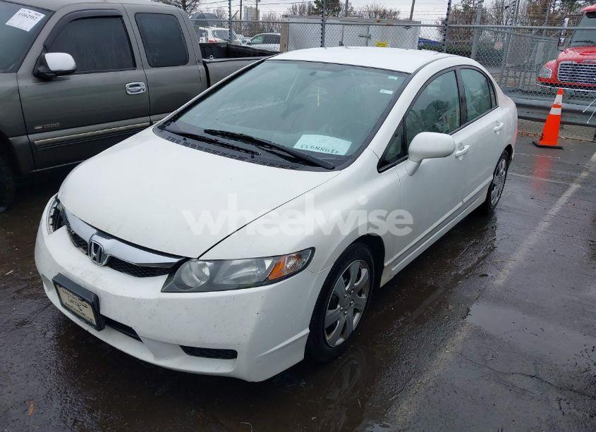 Photo 2 of 2010 Honda Civic LX (VIN 19XFA1F56AE086472)