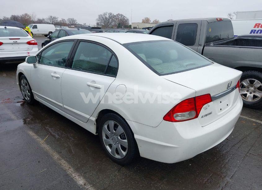 Photo 3 of 2010 Honda Civic LX (VIN 19XFA1F56AE086472)