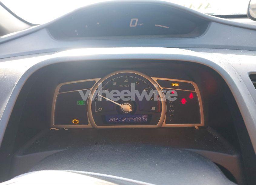 Photo 7 of 2011 Honda Civic LX (VIN 19XFA1F56BE006685)