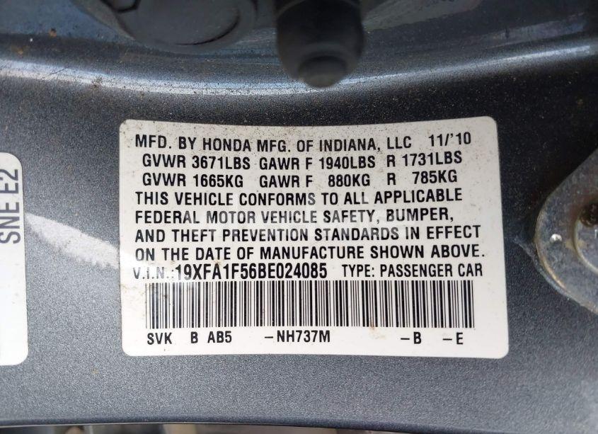 Photo 9 of 2011 Honda Civic LX (VIN 19XFA1F56BE024085)